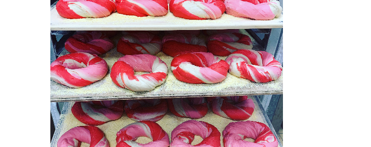 Half- dozen valentine bagel